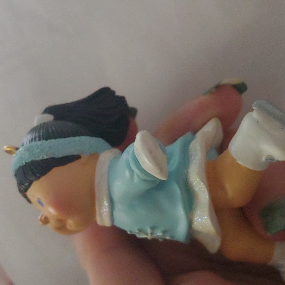 Cabbage Patch Kids Ice Skater Ornament snow flake - Picture 2 of 6